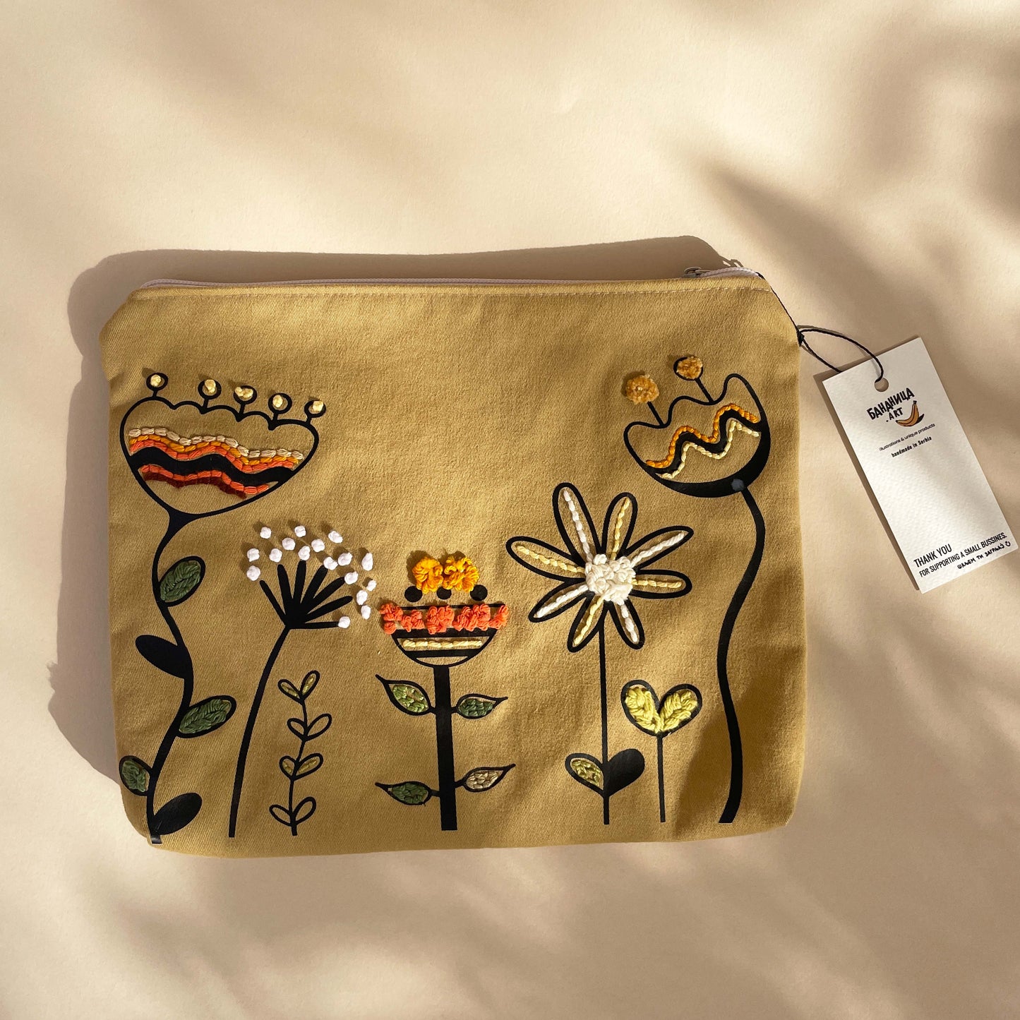 Neseser - Flowers - Punch needle - Bananica.art