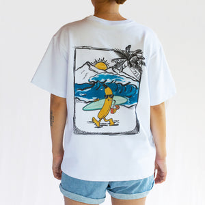 Bananica T-Shirt - Surf Banana - Oversized, Unisex